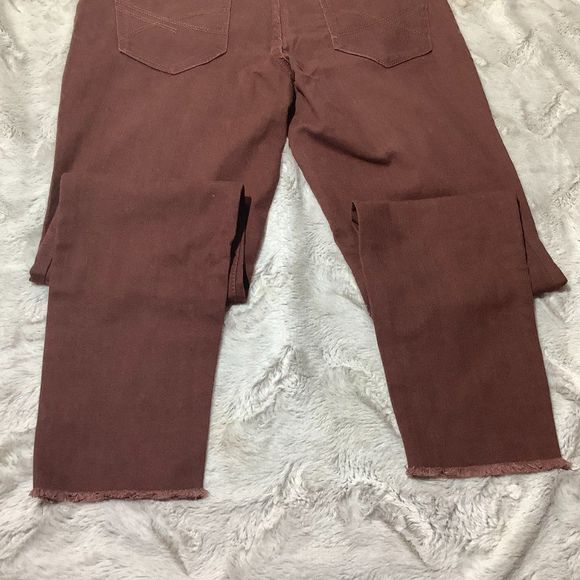 NWT aeropostale rust distressed ankle jegging size 8 - Picture 8 of 8